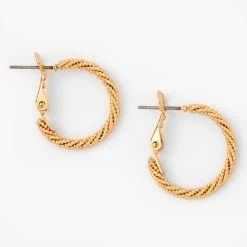 Outlet 🎉 Claire's Gold 20MM Laser Cut Twisted Hoop Earrings ❤️